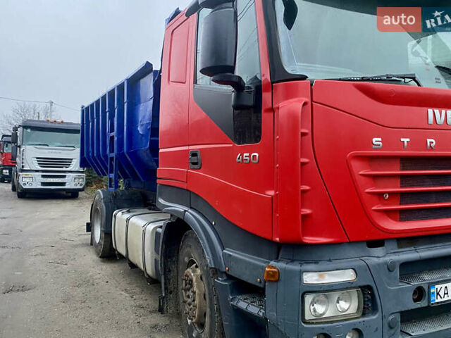 Красный Ивеко Стралис, объемом двигателя 10.3 л и пробегом 1000 тыс. км за 15500 $, фото 3 на Automoto.ua