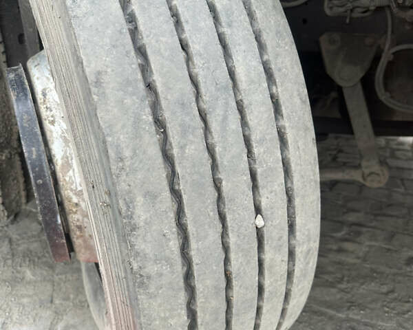Красный Ивеко Стралис, объемом двигателя 10.31 л и пробегом 850 тыс. км за 9900 $, фото 10 на Automoto.ua