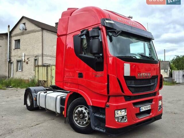 Красный Ивеко Стралис, объемом двигателя 10.31 л и пробегом 587 тыс. км за 15300 $, фото 1 на Automoto.ua