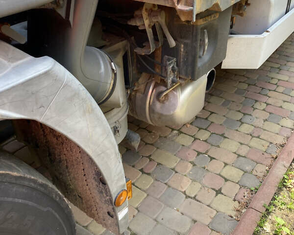 Красный Ивеко Стралис, объемом двигателя 0 л и пробегом 39 тыс. км за 25000 $, фото 8 на Automoto.ua