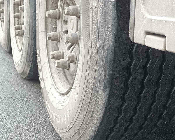 Серый Ивеко Стралис, объемом двигателя 0 л и пробегом 1 тыс. км за 11000 $, фото 6 на Automoto.ua