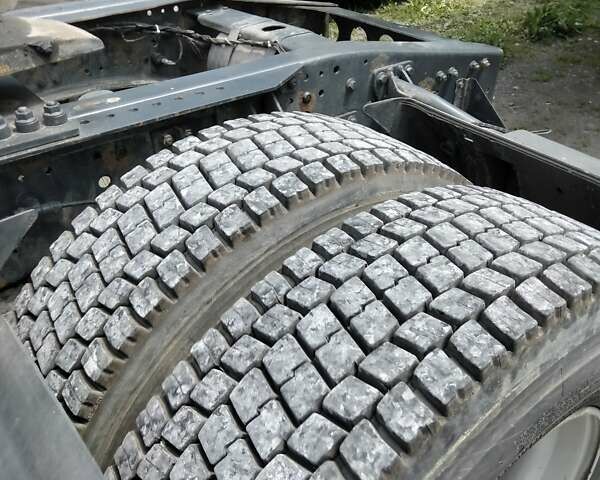 Синий Ивеко Стралис, объемом двигателя 10.5 л и пробегом 830 тыс. км за 8000 $, фото 18 на Automoto.ua