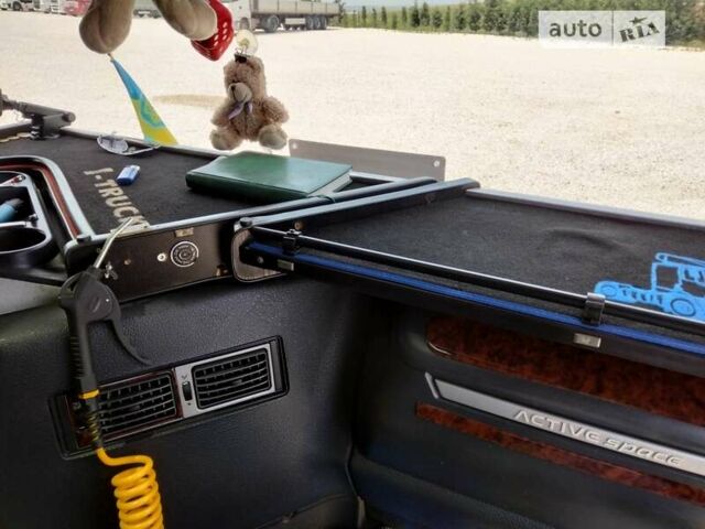 Синий Ивеко Стралис, объемом двигателя 10.5 л и пробегом 830 тыс. км за 8000 $, фото 2 на Automoto.ua