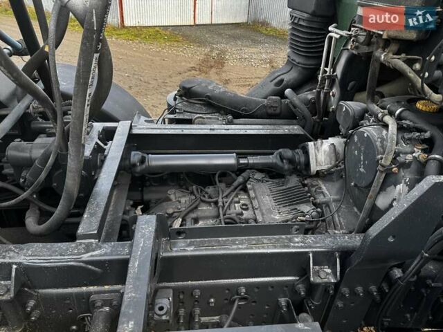 Ивеко Треккер, объемом двигателя 0 л и пробегом 181 тыс. км за 62000 $, фото 10 на Automoto.ua