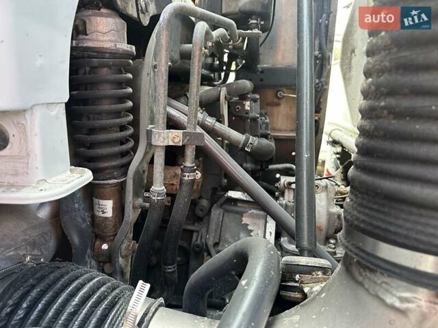 Ивеко Треккер, объемом двигателя 0 л и пробегом 323 тыс. км за 91645 $, фото 4 на Automoto.ua