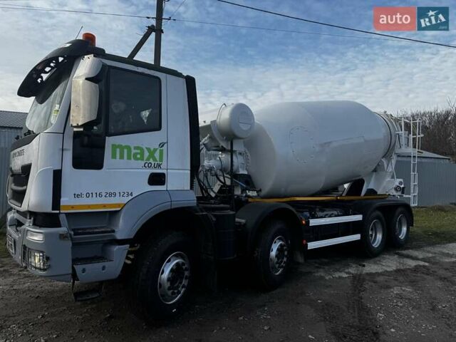 Ивеко Треккер, объемом двигателя 0 л и пробегом 181 тыс. км за 62000 $, фото 14 на Automoto.ua