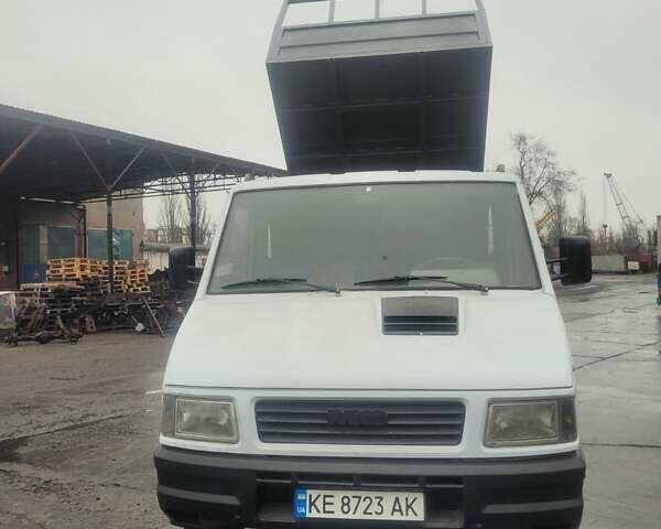 Білий Івеко Турбо Дейлі вант., об'ємом двигуна 2.8 л та пробігом 100 тис. км за 9500 $, фото 9 на Automoto.ua