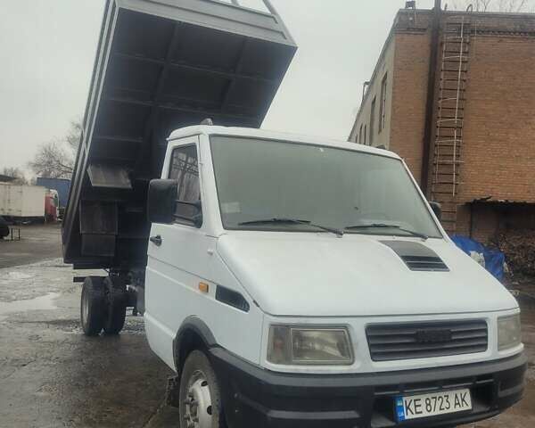 Білий Івеко Турбо Дейлі вант., об'ємом двигуна 2.8 л та пробігом 100 тис. км за 9500 $, фото 7 на Automoto.ua