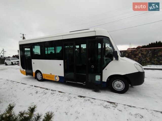 Белый Ивеко Винг, объемом двигателя 3 л и пробегом 256 тыс. км за 25500 $, фото 4 на Automoto.ua