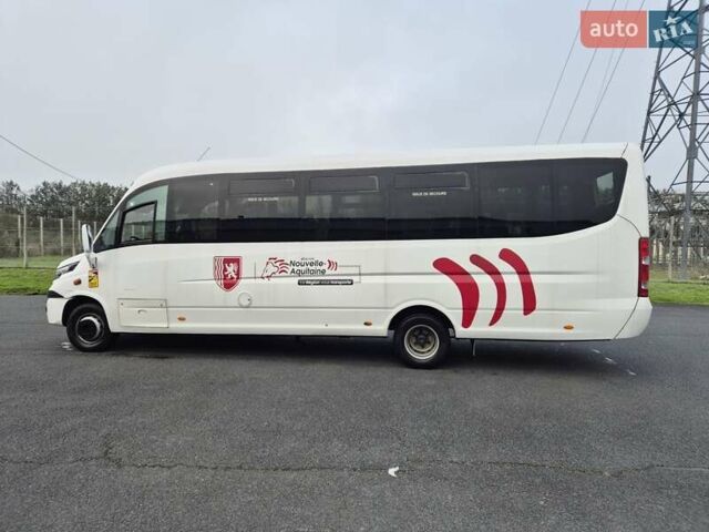 Білий Івеко Вінг, об'ємом двигуна 2.9 л та пробігом 177 тис. км за 81623 $, фото 6 на Automoto.ua