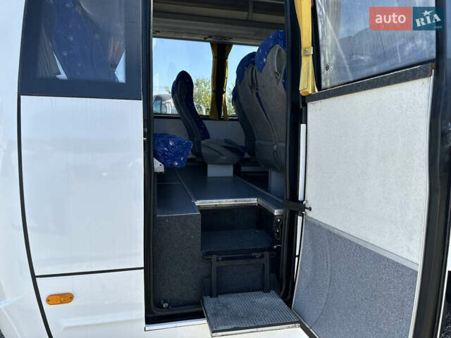 Белый Ивеко Винг, объемом двигателя 2.9 л и пробегом 500 тыс. км за 36999 $, фото 37 на Automoto.ua