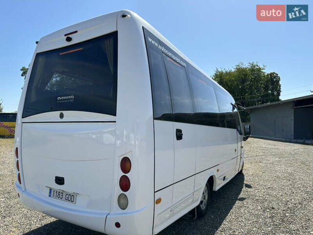 Белый Ивеко Винг, объемом двигателя 2.9 л и пробегом 500 тыс. км за 36999 $, фото 9 на Automoto.ua