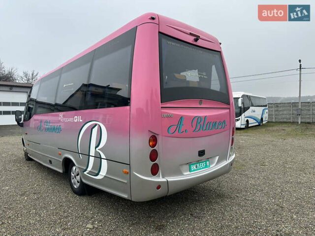 Фиолетовый Ивеко Винг, объемом двигателя 3 л и пробегом 450 тыс. км за 37500 $, фото 25 на Automoto.ua