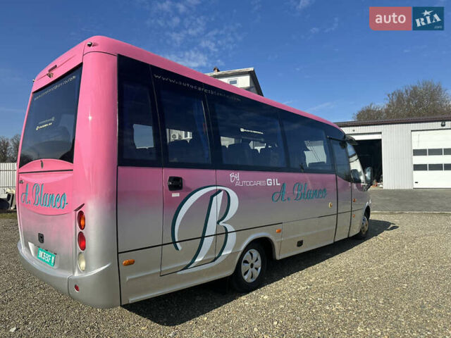 Фиолетовый Ивеко Винг, объемом двигателя 3 л и пробегом 450 тыс. км за 37500 $, фото 6 на Automoto.ua