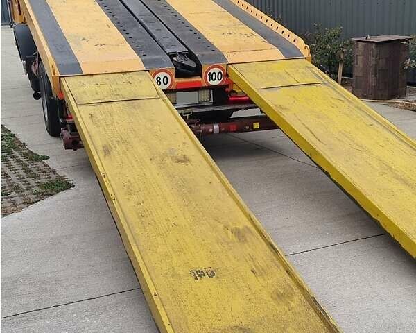 Желтый Ивеко Зета, объемом двигателя 6 л и пробегом 300 тыс. км за 13500 $, фото 1 на Automoto.ua