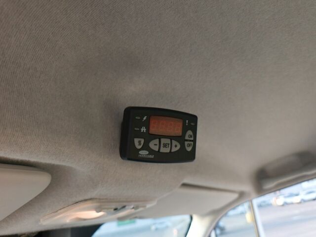 Белый Ивеко Другая, объемом двигателя 2.3 л и пробегом 293 тыс. км за 25000 $, фото 8 на Automoto.ua