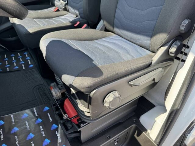 Білий Івеко Інша, об'ємом двигуна 3 л та пробігом 208 тис. км за 37900 $, фото 19 на Automoto.ua