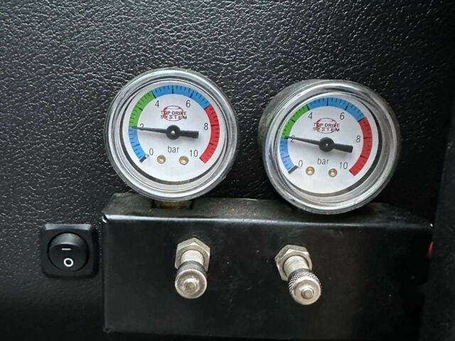 Івеко Другая, об'ємом двигуна 0 л та пробігом 0 тис. км за 36593 $, фото 7 на Automoto.ua