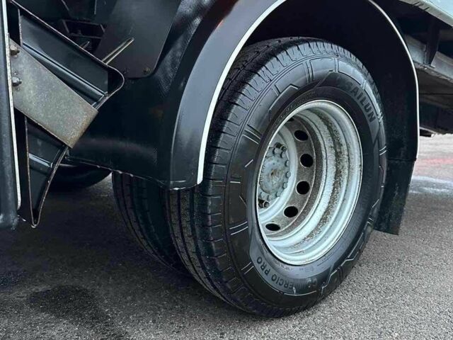 Івеко Другая, об'ємом двигуна 0 л та пробігом 0 тис. км за 36593 $, фото 5 на Automoto.ua