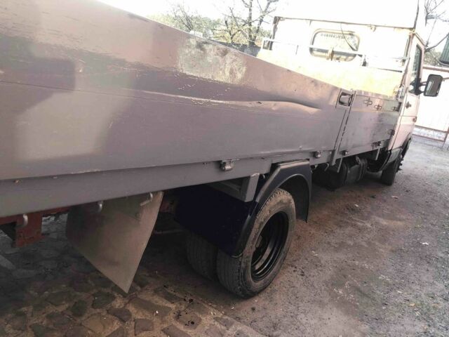 Ивеко Другая, объемом двигателя 0 л и пробегом 0 тыс. км за 3500 $, фото 3 на Automoto.ua