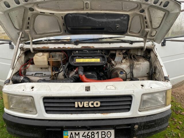 Івеко Другая, об'ємом двигуна 0 л та пробігом 0 тис. км за 4300 $, фото 9 на Automoto.ua