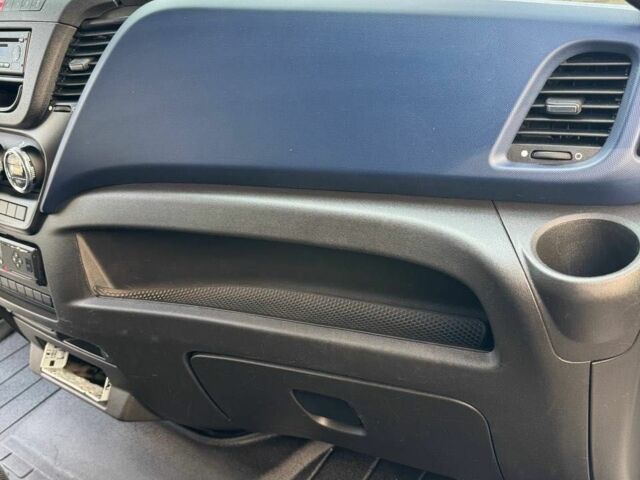 Ивеко Другая, объемом двигателя 0 л и пробегом 0 тыс. км за 28000 $, фото 3 на Automoto.ua