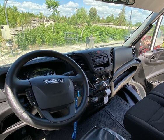Івеко Другая, об'ємом двигуна 0 л та пробігом 0 тис. км за 27500 $, фото 5 на Automoto.ua