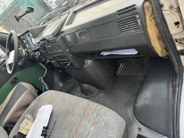 Ивеко Другая, объемом двигателя 0 л и пробегом 0 тыс. км за 2800 $, фото 13 на Automoto.ua