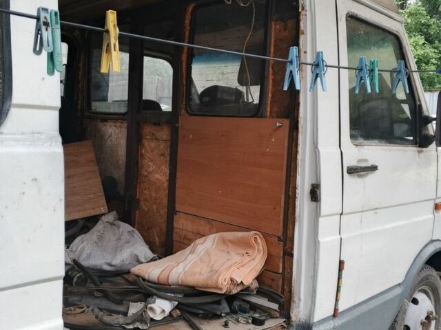 Ивеко Другая, объемом двигателя 0 л и пробегом 0 тыс. км за 1400 $, фото 6 на Automoto.ua