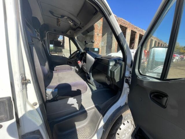 Івеко Другая, об'ємом двигуна 0 л та пробігом 0 тис. км за 7400 $, фото 19 на Automoto.ua