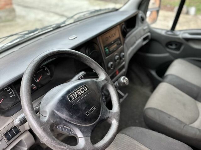 Івеко Другая, об'ємом двигуна 0 л та пробігом 0 тис. км за 10000 $, фото 6 на Automoto.ua