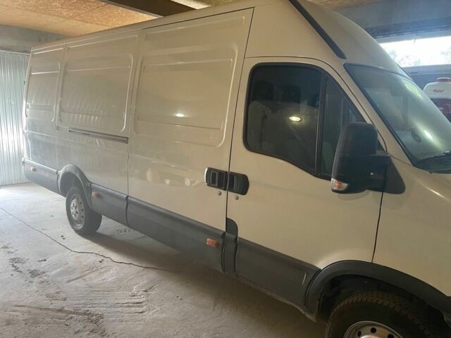 Ивеко Другая, объемом двигателя 0 л и пробегом 0 тыс. км за 12000 $, фото 2 на Automoto.ua