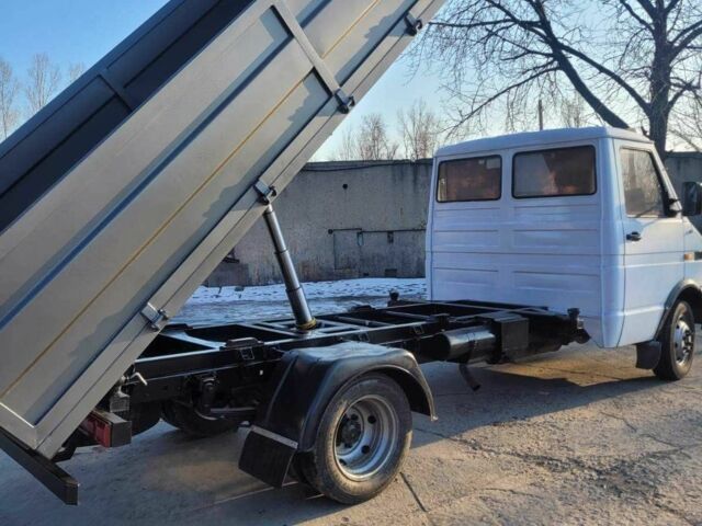 Ивеко Другая, объемом двигателя 0 л и пробегом 0 тыс. км за 9500 $, фото 5 на Automoto.ua