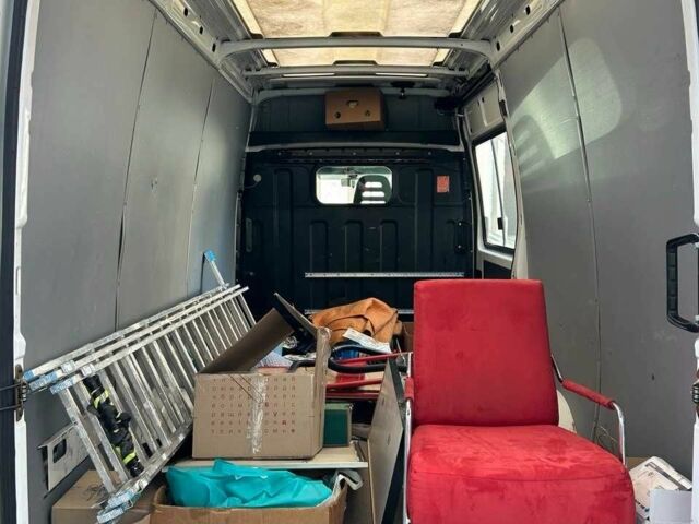 Ивеко Другая, объемом двигателя 0 л и пробегом 0 тыс. км за 3544 $, фото 7 на Automoto.ua