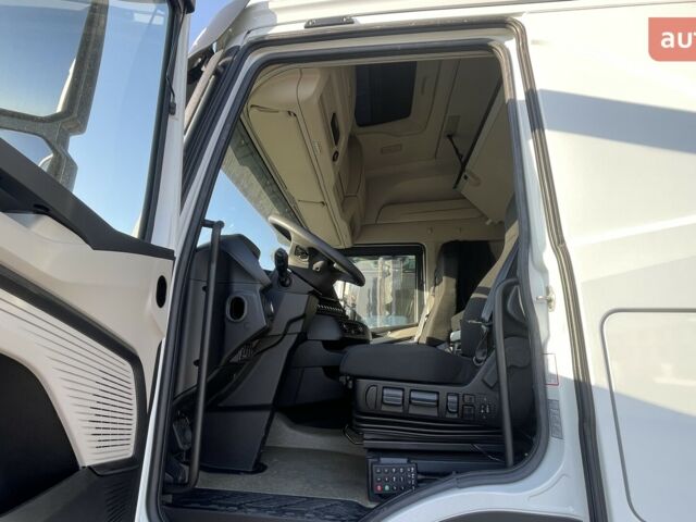 купити нове авто Івеко S-Way 2024 року від офіційного дилера Алекс СО Івеко фото