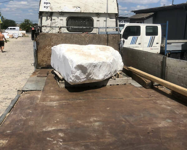 Белый Ивеко TurboDaily, объемом двигателя 2.5 л и пробегом 350 тыс. км за 3300 $, фото 10 на Automoto.ua