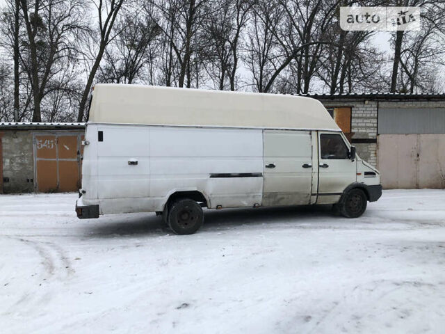 Ивеко TurboDaily, объемом двигателя 2.8 л и пробегом 600 тыс. км за 3750 $, фото 7 на Automoto.ua