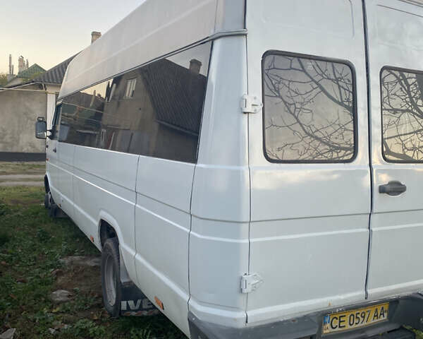 Ивеко TurboDaily, объемом двигателя 0 л и пробегом 200 тыс. км за 3000 $, фото 1 на Automoto.ua