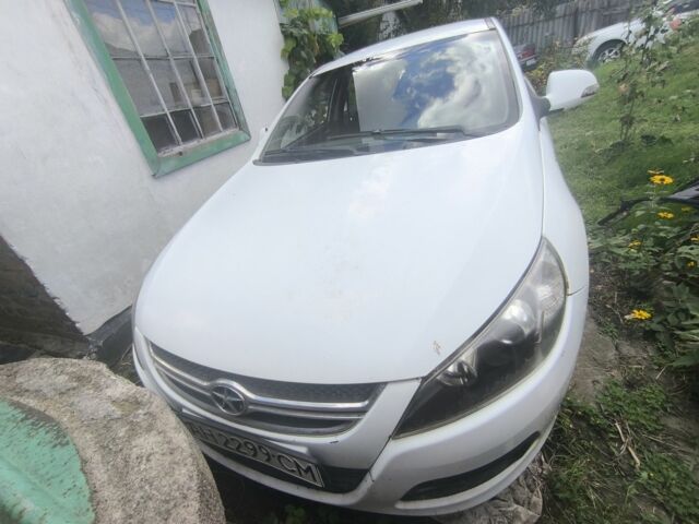 Белый Джак Джей5, объемом двигателя 1.5 л и пробегом 113 тыс. км за 1702 $, фото 2 на Automoto.ua