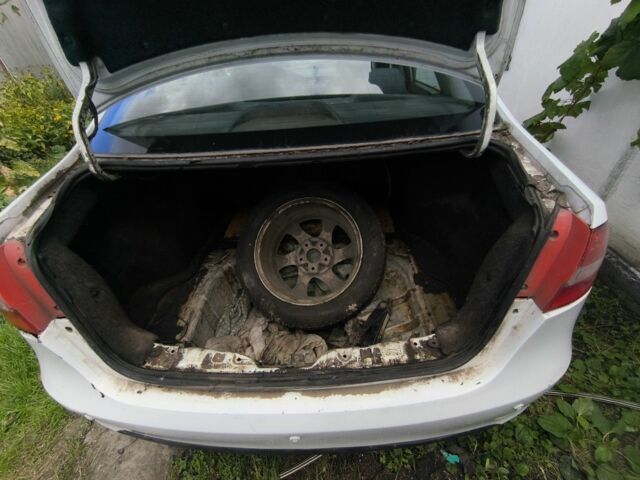 Белый Джак Джей5, объемом двигателя 1.5 л и пробегом 113 тыс. км за 1702 $, фото 6 на Automoto.ua