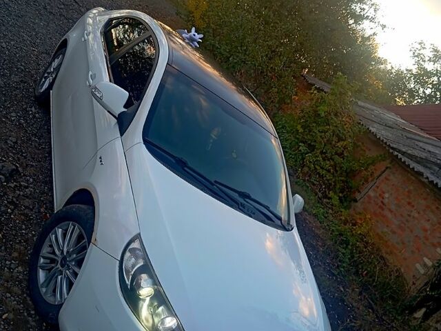 Белый Джак Джей5, объемом двигателя 1.5 л и пробегом 20100 тыс. км за 5200 $, фото 1 на Automoto.ua