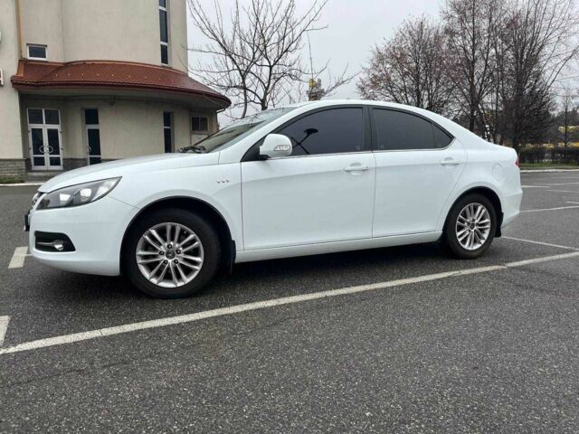 Белый Джак Джей5, объемом двигателя 1.5 л и пробегом 16 тыс. км за 6999 $, фото 11 на Automoto.ua