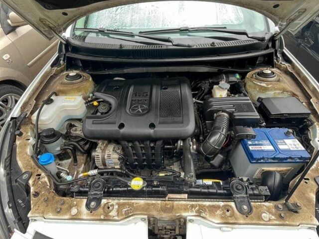 Белый Джак Джей5, объемом двигателя 1.5 л и пробегом 16 тыс. км за 6999 $, фото 5 на Automoto.ua