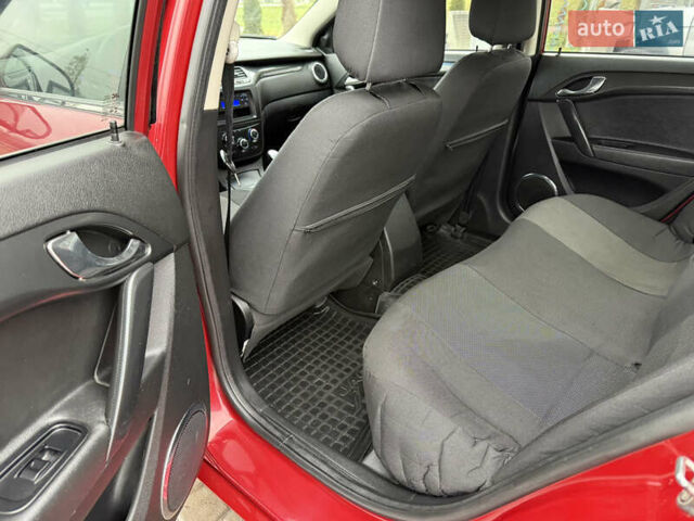 Красный Джак Джей5, объемом двигателя 1.5 л и пробегом 98 тыс. км за 3950 $, фото 14 на Automoto.ua
