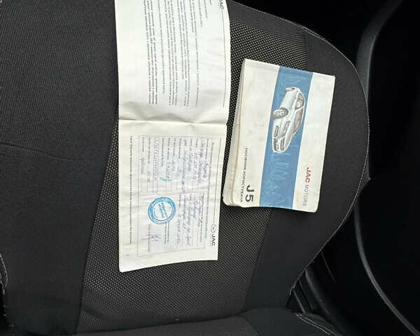 Красный Джак Джей5, объемом двигателя 1.5 л и пробегом 98 тыс. км за 3950 $, фото 33 на Automoto.ua