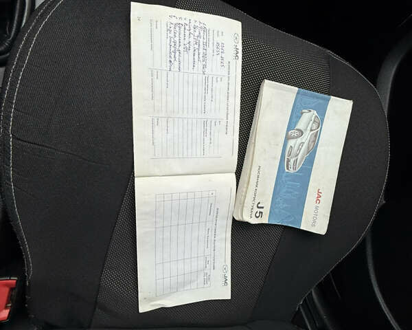 Красный Джак Джей5, объемом двигателя 1.5 л и пробегом 98 тыс. км за 3950 $, фото 35 на Automoto.ua