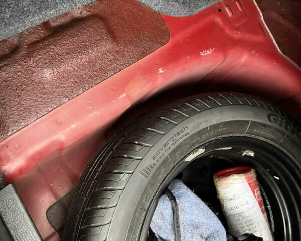 Красный Джак Джей5, объемом двигателя 1.5 л и пробегом 98 тыс. км за 3950 $, фото 27 на Automoto.ua