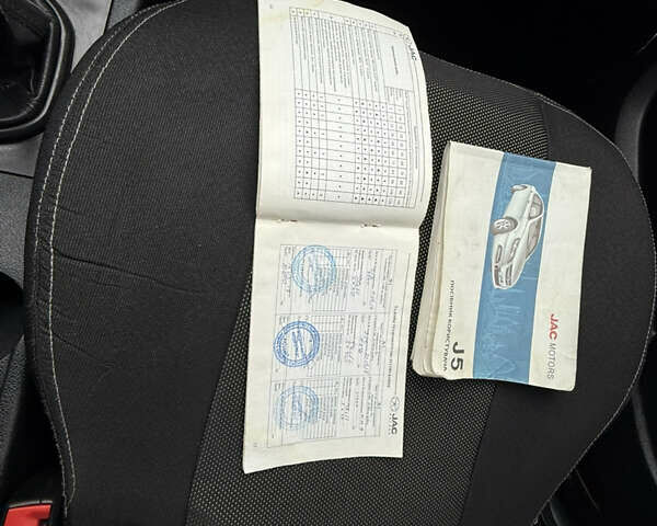 Красный Джак Джей5, объемом двигателя 1.5 л и пробегом 98 тыс. км за 3950 $, фото 34 на Automoto.ua