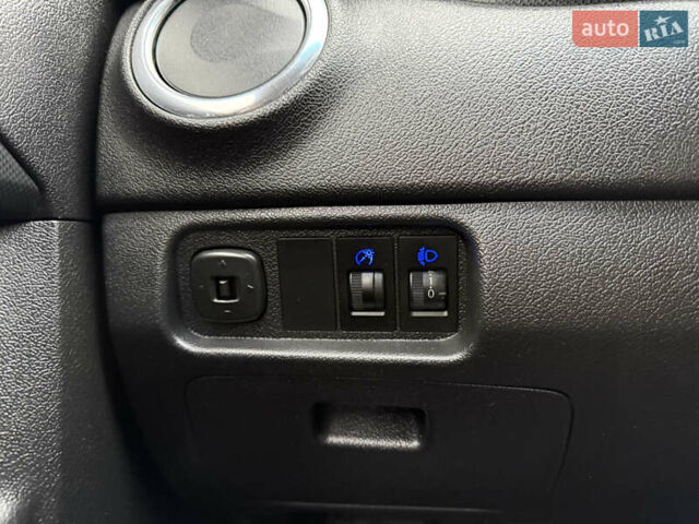 Красный Джак Джей5, объемом двигателя 1.5 л и пробегом 98 тыс. км за 3950 $, фото 24 на Automoto.ua