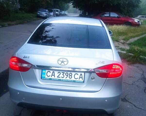 Серый Джак Джей5, объемом двигателя 1.5 л и пробегом 122 тыс. км за 3600 $, фото 3 на Automoto.ua